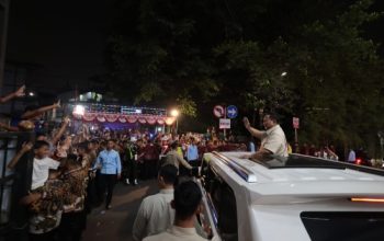 Prabowo Jajal KA Nusantara Explorer dari Batang ke Jakarta, Sapa Hangat Warga