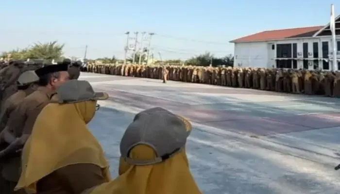 Bupati Takalar Daeng Manye Gelar Apel Sore Jadi Alat Pantau Kehadiran Perketat ASN Tentang Kedisplinan