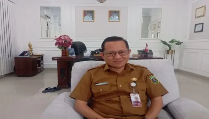 Direktur RSUD Takalar Ingatkan Warga Waspadai ISPA dan Diare di Tengah Cuaca Ekstrem
