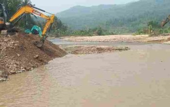 Realisasikan Aspirasi Masyarakat, PT SBJ Lakukan Normalisasi Sungai Cidikit