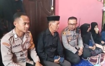 Lewat Program PADUKA, Polsek Turikale Sampaikan Belasungkawa kepada Keluarga Warga yang Berduka