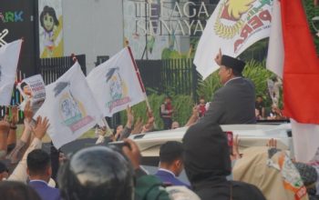 Presiden Prabowo Sapa 10 Ribu Massa Aksi Damai di GBK, Don Muzakir : Program Rakyat Harus Dijaga dan Dikawal