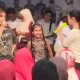 Aksi Penyanyi Cilik Viora Liandeska Bikin Anniversary PT Arka Putra Jaya ke-8 Makin Meriah