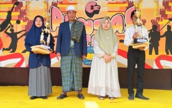 Bukan Sekadar Pentas Seni, Fatthusibyah Tampilkan Talenta Santri dan Beri Penghargaan Siswa Berprestasi