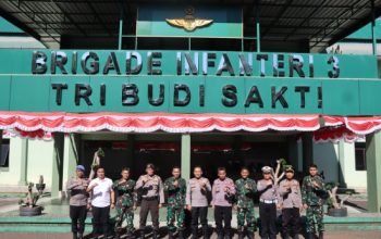 Sinergitas TNI dan Polri, Kapolres Maros Gelar Kunjungan Silaturahmi dengan Brigif Para Raider 3 Kostrad Kariango