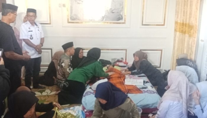 Doa Mengiringi Kepergian Nur Qaila, H.Hengky Yasin dan Hj. Fadilah Fahriana Hadir Menguatkan Keluarga