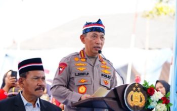 Komitmen Hadir Ditengah Masyarakat, Kapolri Resmikan Jembatan Merah Putih Presisi di Bayah