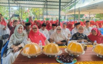 Srikandi PKB Provinsi Sulsel, Hj. Fadilah Fahriana Hadiri Maulid Bersama Ratusan Anggota Majelis Taklim di KUA Pattallassang