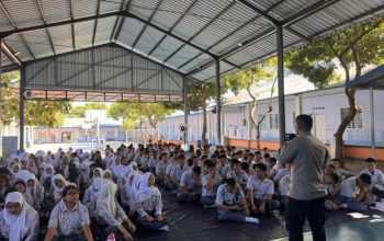 Lewat Program Paham AI, Polres Maros Tingkatkan Literasi Digital Pelajar SMA Angkasa Maros