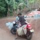 Segalon Air Harus Dibayar dengan Keringat dan Nyali, Warga Nangka Bubur Menjerit di Tengah Kekeringan