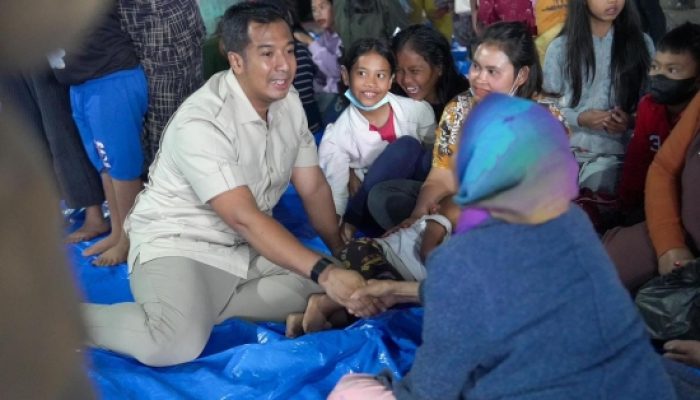 Legislator Partai Gerindra Temui Pengungsi Sinabung, Pastikan Kebutuhan Warga Segera Ditindaklanjuti