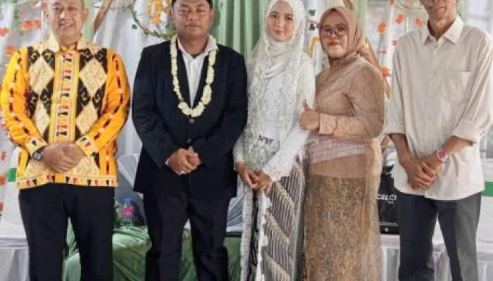 Bahagia! Putri Pertama Umar-Yanti Resmi Dipersunting Nurul Fatih Madani, Akad Nikah Berlangsung Khidmat di Cilegon