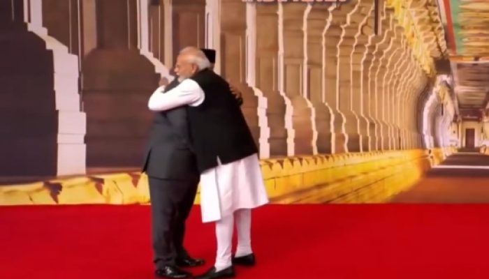 Peluk Hangat PM Modi Sambut Prabowo di KTT BRICS, Simbol Persahabatan Erat Kedua Pemimpin