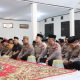 Personel Polres Maros Ikuti Binrohtal Bersama Kapolri, Gus Baha Hadir Sebagai Penceramah