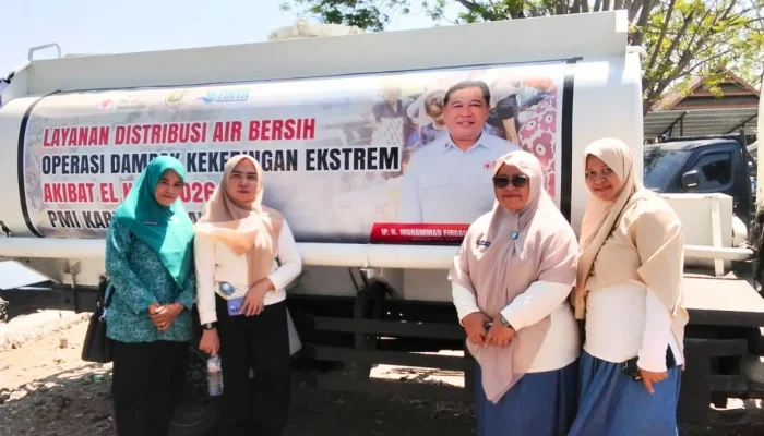 Peduli Krisis Air, Puskesmas Pattallassang Bersama PMI Hadirkan Bantuan untuk Warga Laikang