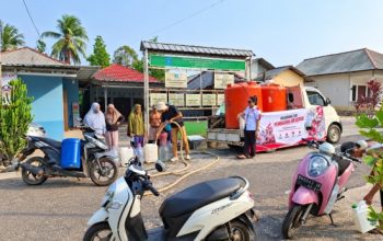 Honda Babel Alirkan 219.000 Liter Air Bersih untuk Masyarakat di Seluruh Bangka Belitung dikala Kemarau Melanda