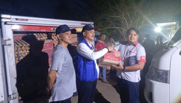 Bukan Sekadar Bantuan, Honda Babel Hadir Menguatkan Warga Korban Kebakaran Serdang: Menyalakan Harapan di Tengah Duka