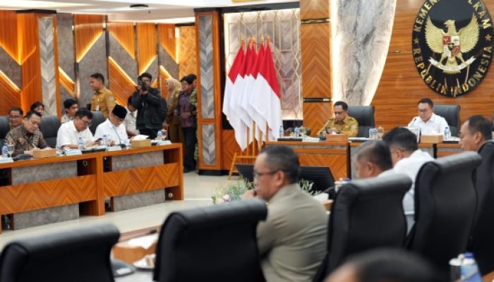 Sederet Inovasi Pemerintah Tangani Karhutla di Tengah Minim Hujan, Mulai dari Pemadaman Surfaktan hingga Operasi Dry Ice
