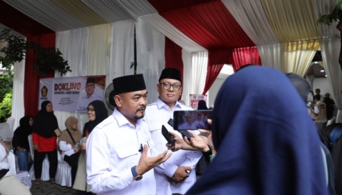 Prabowo Menyapa Warga Depok Lewat Dokter Keliling Gerindra