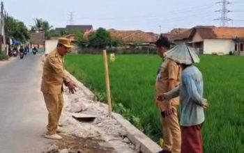 Aduan Warga Desa Kadikaran, Pemborong CV RAJA DILFA BAQRI Ditegur Camat Ciruas