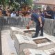 Jelang Sertijab Kapolda Sulsel, Irjen Pol. Dr. Awal Chaeruddin Kr.Takko Ziarah ke Makam Orang Tua di Takalar