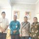 Nama Bupati Serang Dicatut di Medsos, Kuasa Hukum Kades Bojonegara Datangi Bagian Kabag Hukum Bupati : Jangan Asal Edit Foto!
